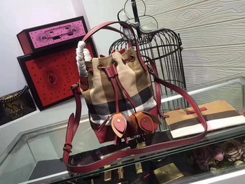 Replica Burberry New Style Leather and Haymarket Check Crossbody Bucket Bag