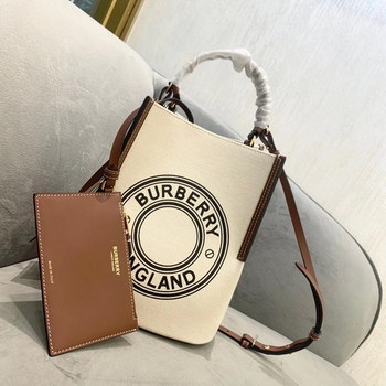 Replica High End Burberry Small Logo Graphic Cotton Canvas Peggy Bucket Bag Brown