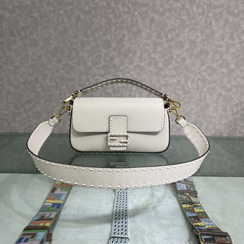 Replica Replica Fendi Baguette White Full Grain Leather Bag with Hand Stitching and Decorated with an FF Clasp Price Online