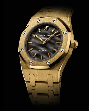 Replica Audemars Piguet Royal Oak Automatic 29 Hour MInute Yellow Gold Black Replica Watch 8638BAO0424BA01 Best Buy Cheap Price Replica Watch