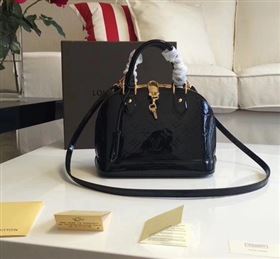 Replica Louis Vuitton Monogram Vernis Alma BB M91606 Black [M91606 20171102] 33900 : Purse Valley,Designer Replica Handbags,Premium Replica Handbags at PurseValley