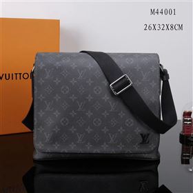 Replica LV Louis Vuitton M44001 Messenger MM Explorer Bag Monogram Handbag [LV1023] 25900 : Purse Valley,Designer Replica Handbags,Premium Replica Handbags at PurseValley