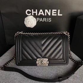 Replica Boy Chanel Flap Bag Original Chevron Leather A67086V Black [A67086V 20180101] 32900 : Purse Valley,Designer Replica Handbags,Premium Replica Handbags at PurseValley