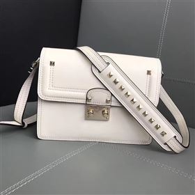 Replica Valentino small cream shoulder bag 4949 [VALENTINO76a] 29500 : Purse Valley,Designer Replica Handbags,Premium Replica Handbags at PurseValley